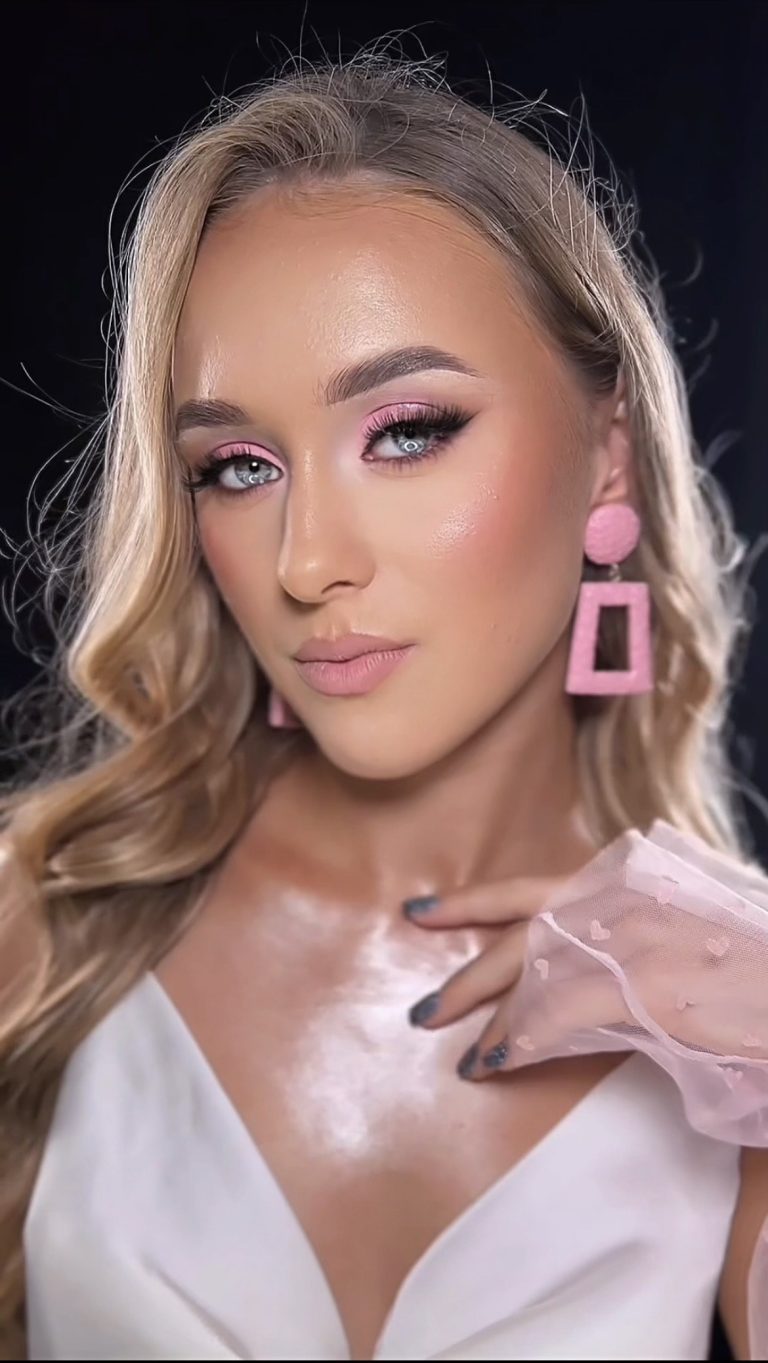 Facetune_07-09-2024-20-30-33
